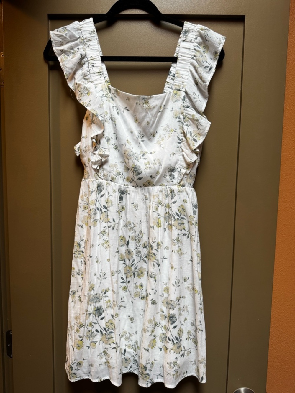 Wallflower White Floral Dress Medium